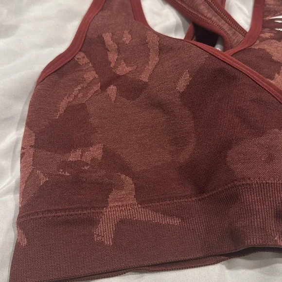 GYMSHARK SPORTS BRA - Picture 3 of 6